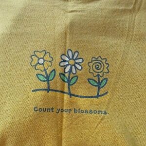 Life Is Good Graphic Tee XL